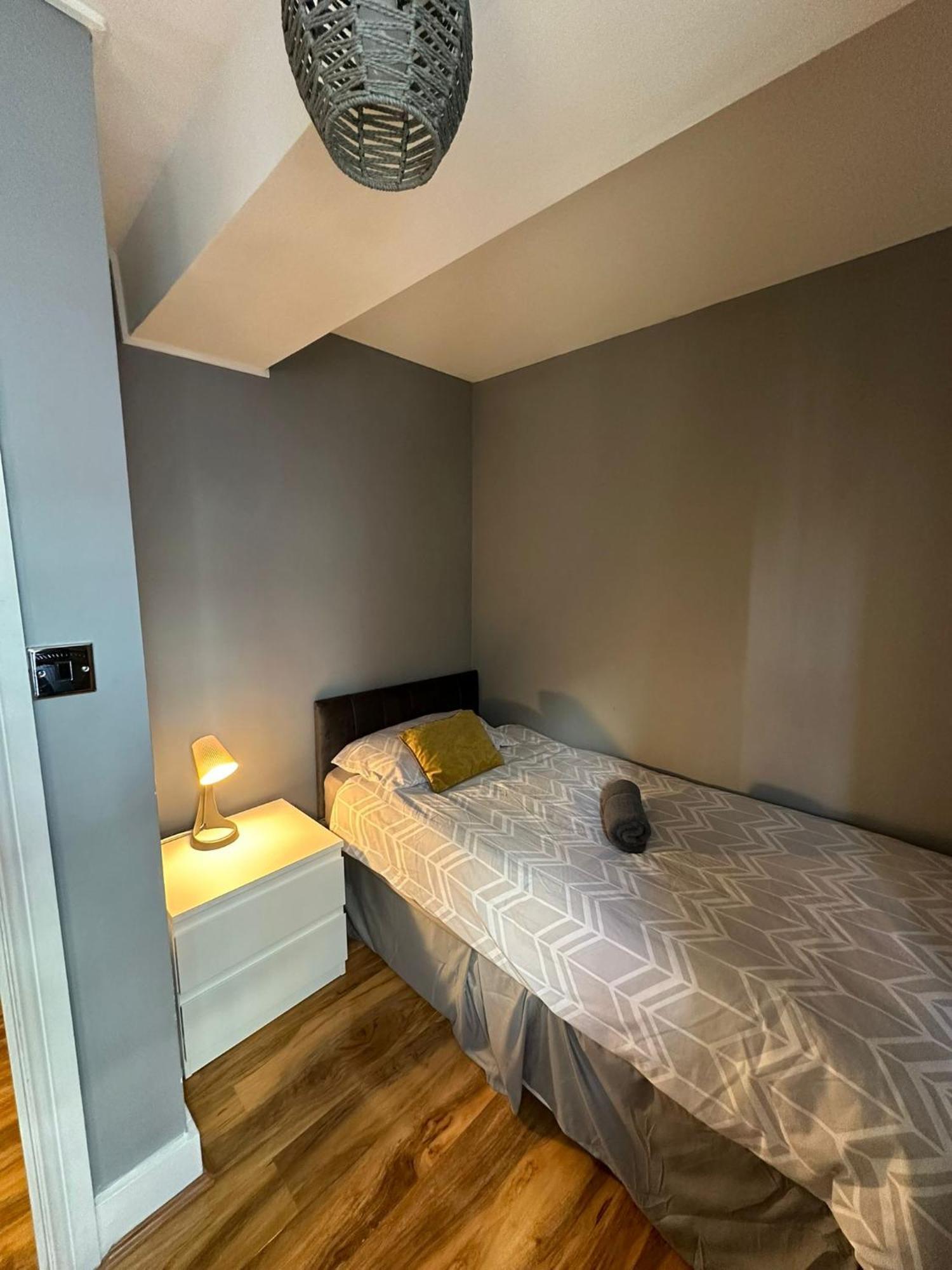 Lovely 2 Bedrooms Apartment London Exteriör bild